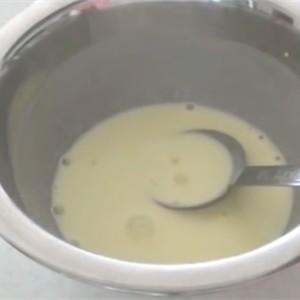 Mix tempura flour with water