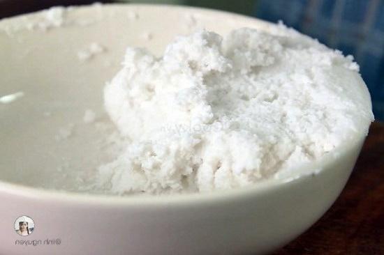 mix rice flour with salt