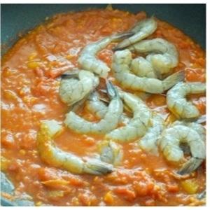 add shrimp to stir-fry