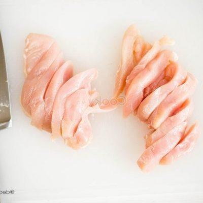 cut chicken meat into medium pieces