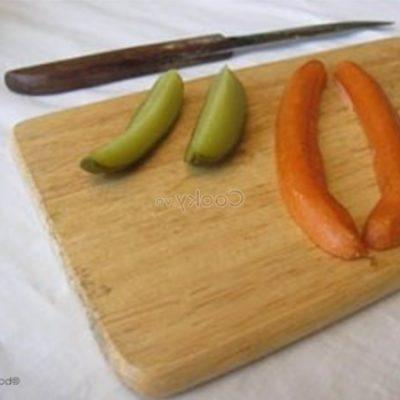 cut cucumber and sausage