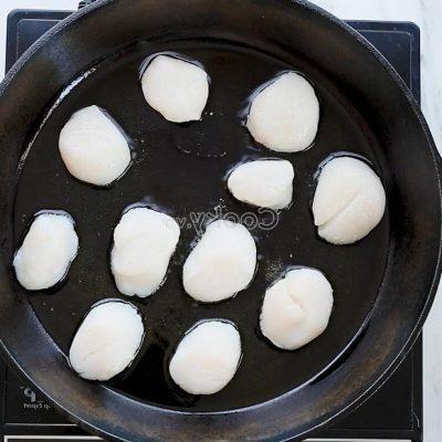 fry scallop meat