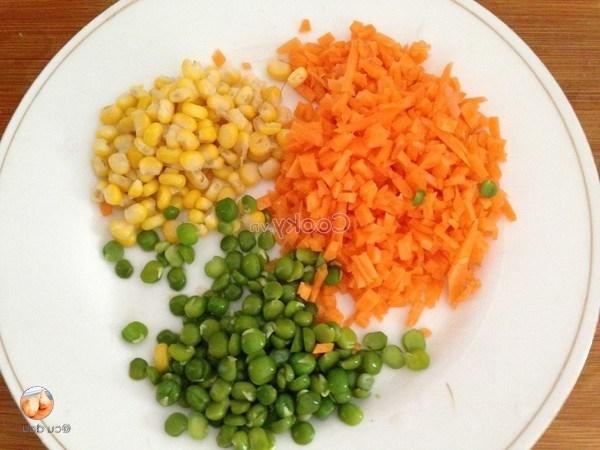 process carrot, peas, and corn seeds