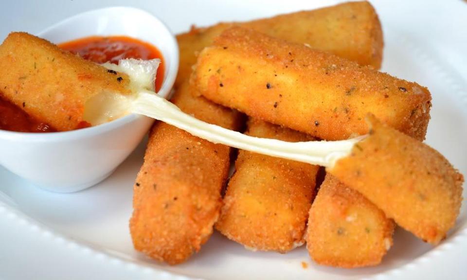 Easy Delicious Fried Cheese Sticks Recipe