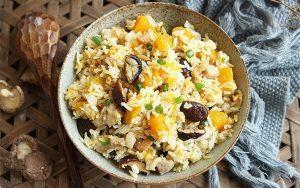 fried rice with meat and pumpkin