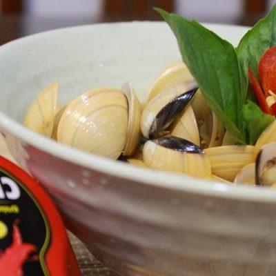 how to make Thai steamed clams