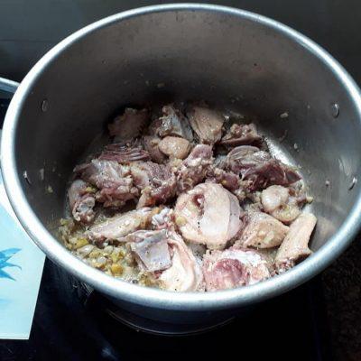 stir-fry duck meat