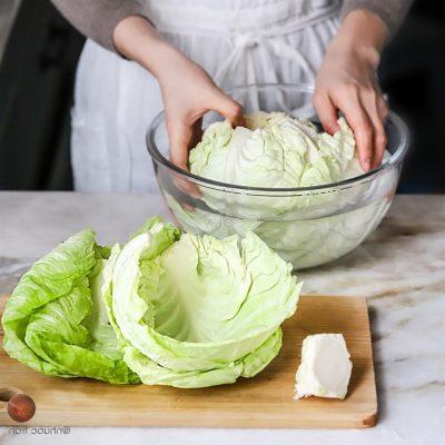 separate the cabbage leaves