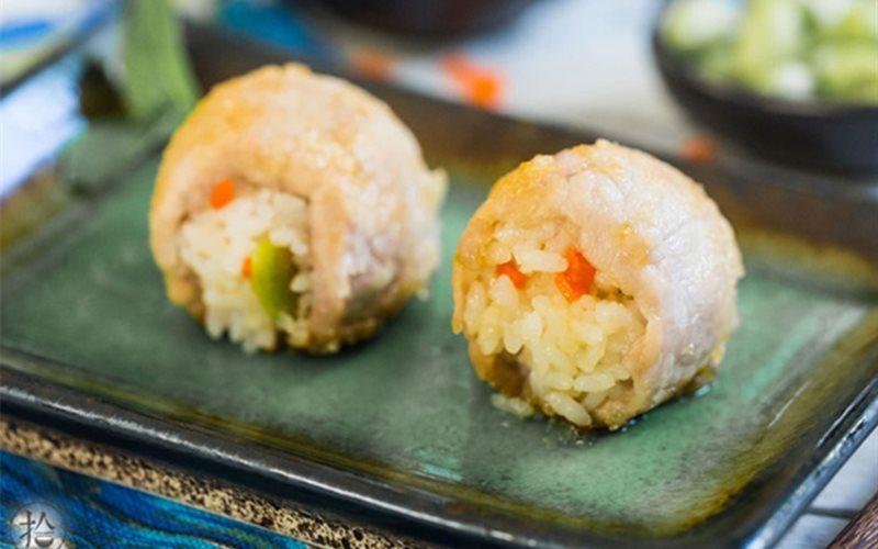 Fried Rice Roll With Pork Recipe