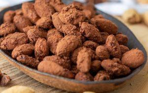 how to make cocoa roasted almonds