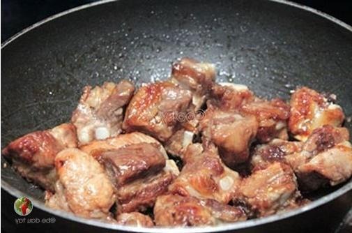 stir-fry pork ribs