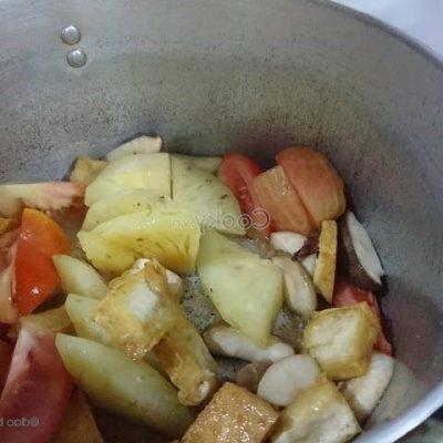 stir-fry tofu and vegetables