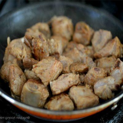 stir-fry pork ribs