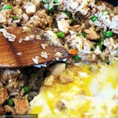 mix omelet with fried rice